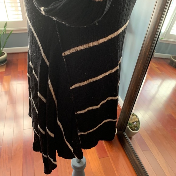 Lightweight Striped Sweater - Picture 3 of 5